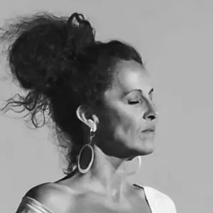 personas-laura-bari